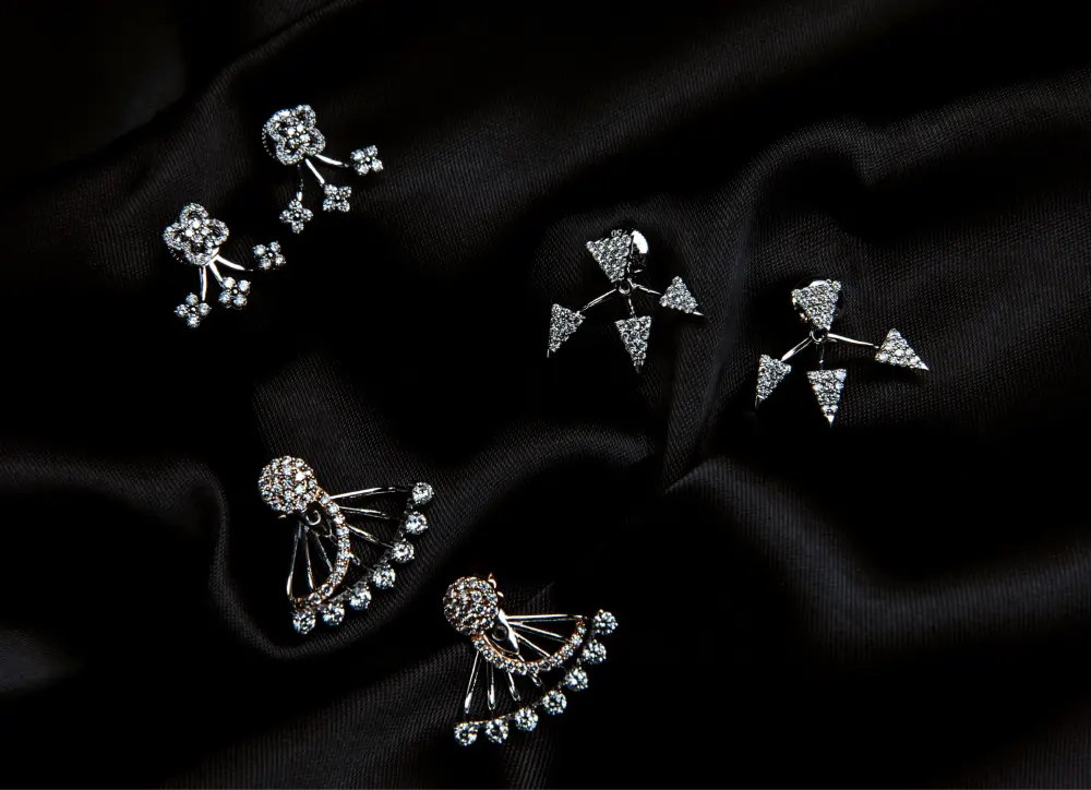 brooch